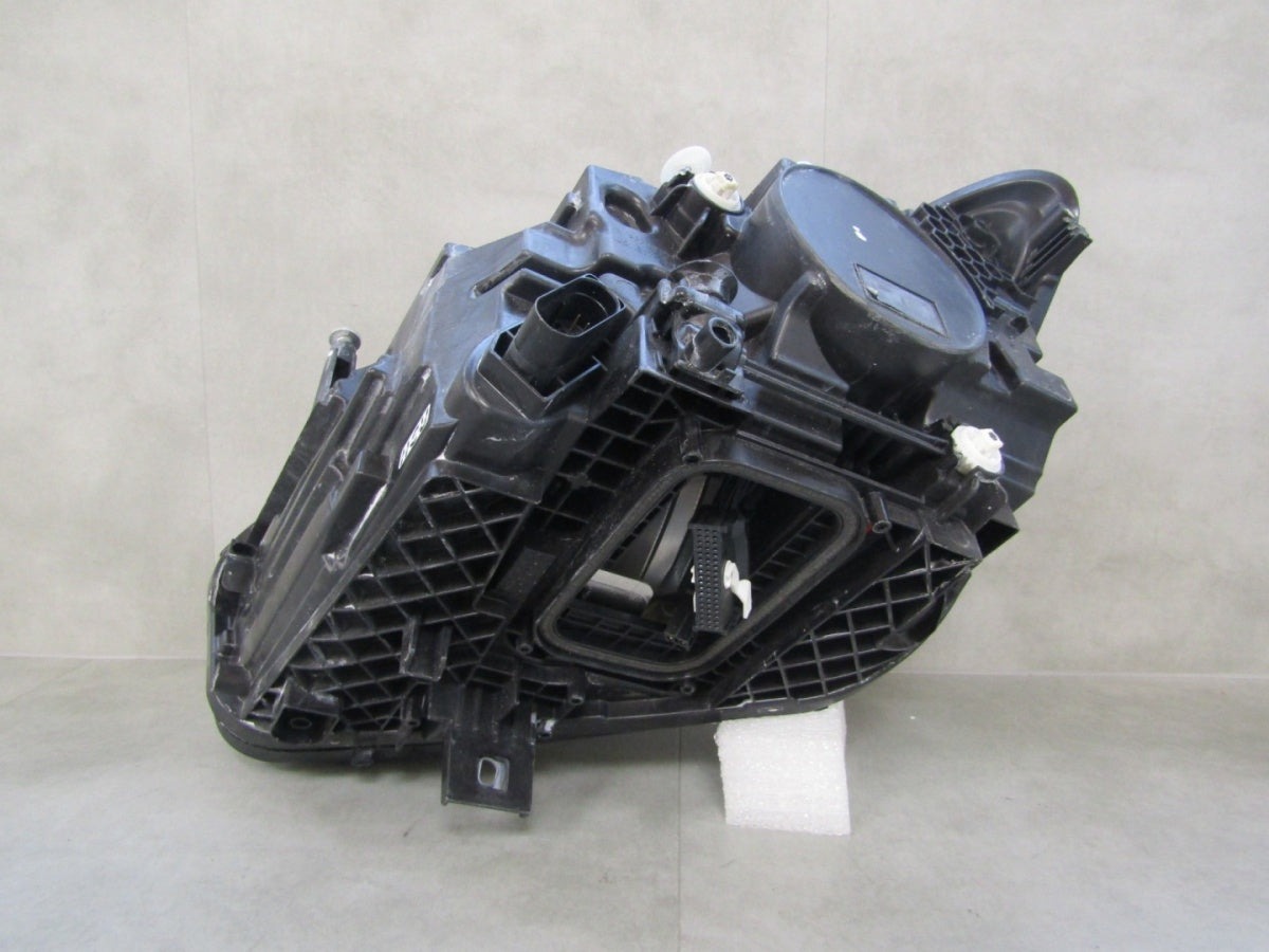 Prednji far Mercedes B klasa W247 Lift LED PERFORMANCE 22- RH A2479061004
