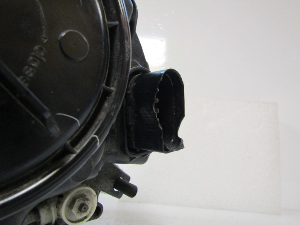 Prednji far VW Beetle 5C halogen 11-19 RH