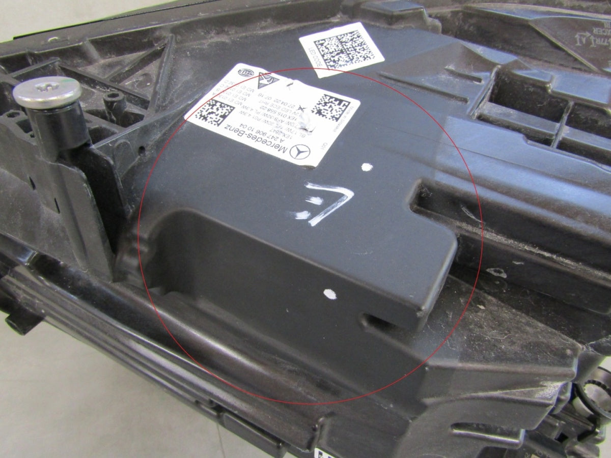 Prednji far Mercedes B klasa W247 Lift LED PERFORMANCE 22- RH A2479061004