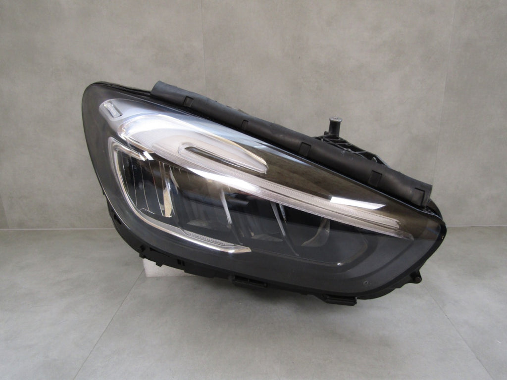 Prednji far Mercedes B klasa W247 Lift LED PERFORMANCE 22- RH