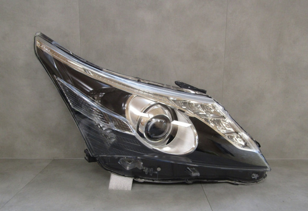 Prednji far TOYOTA AVENSIS T27 LIFT 11-15 xenon zakretni RH desni 10000-17687