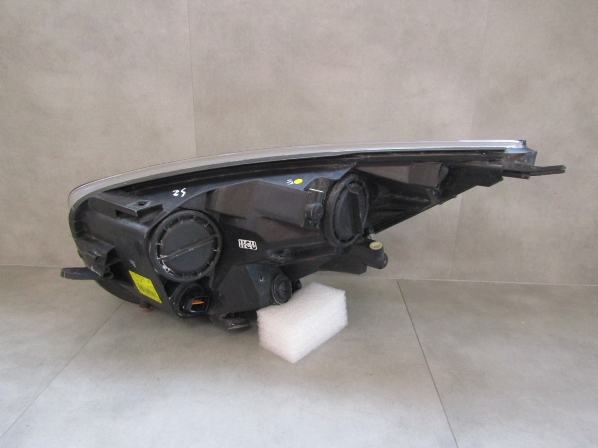 Prednji far Kia Venga halogen 09-19 RH desni 92102 1P000