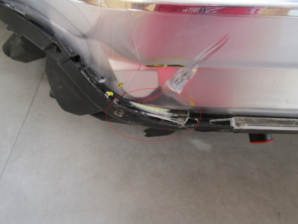 Prednji far Kia Venga halogen 09-19 RH desni 92102 1P000