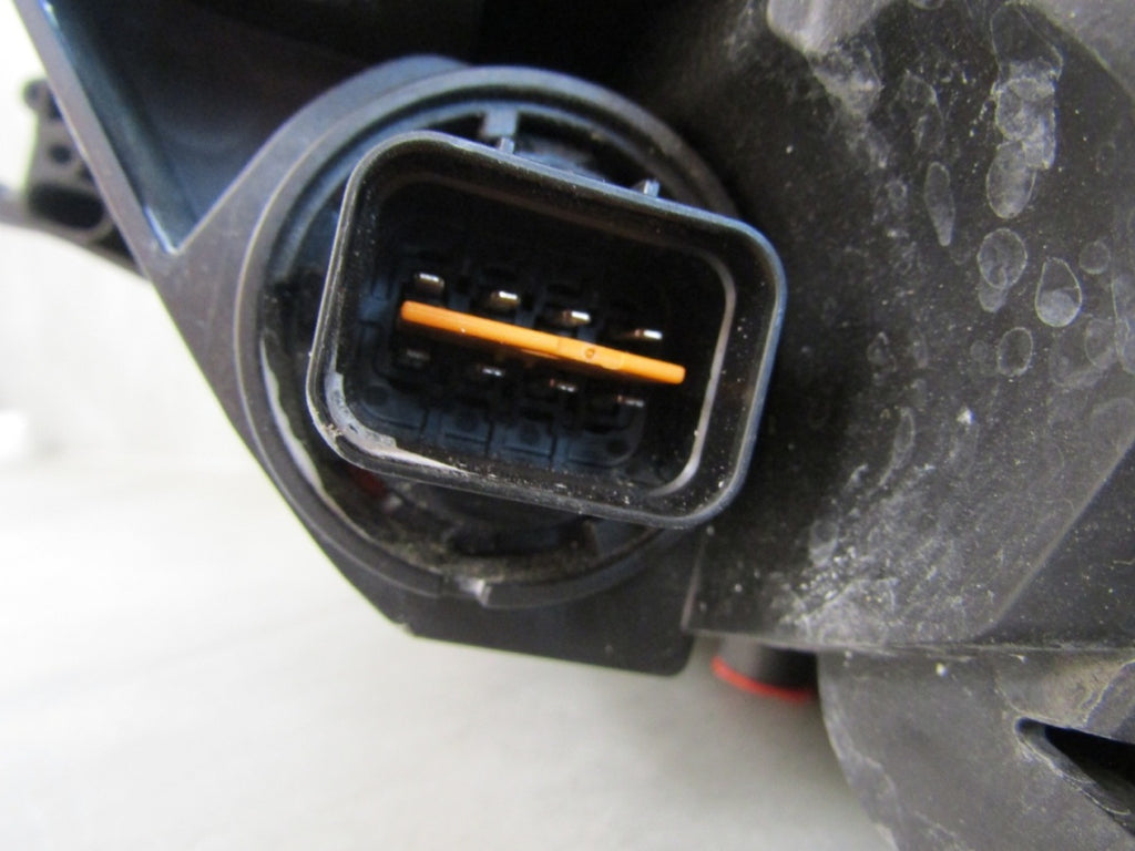 Prednji far Kia Venga halogen 09-19 RH desni 92102 1P000
