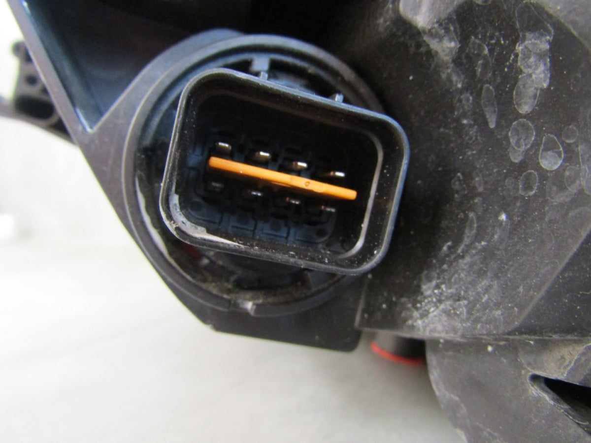 Prednji far Kia Venga halogen 09-19 RH desni 92102 1P000