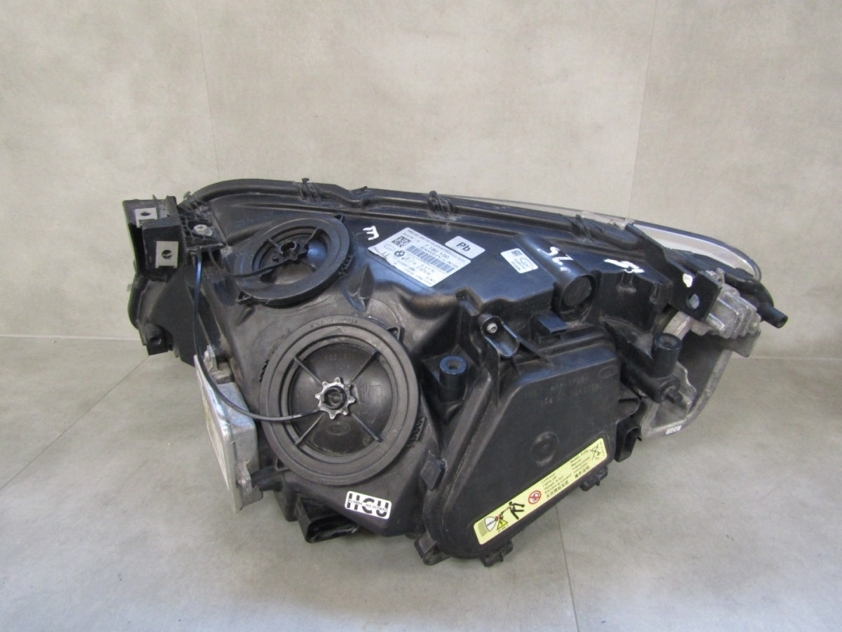 Prednji far BMW 7 F01 F02 xenon zakretni 08-12 RH desni 7182150