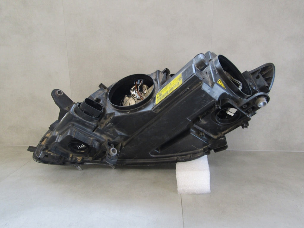 Prednji far Volkswagen Passat CC LIFT xenon zakretni 12-16 RH 3C8941752F