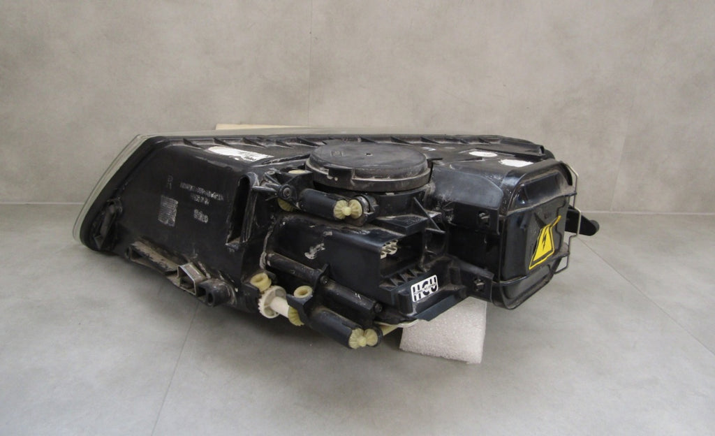 Prednji far VW TOUAREG I KSEONON nezakretni 02-06 RH