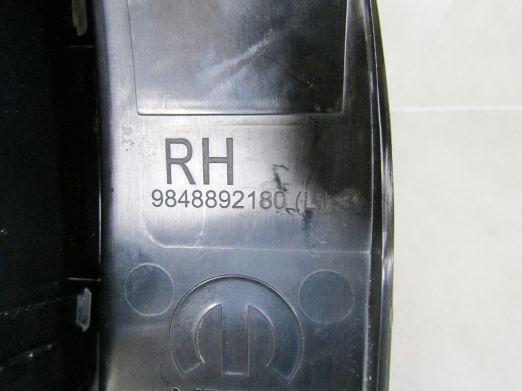komplet lamp tylnych lijevi desni Citroen C3 IV halogen 24- 9848892180 9845602580