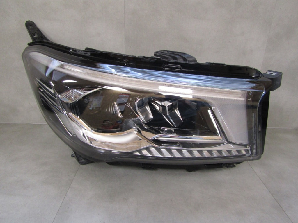 Prednji far MAXUS DELIVER 9 V90 FULL LED desni RH 19- C0013996