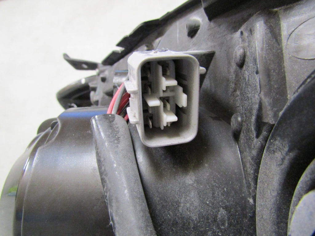 Prednji far Subaru Impreza xenon 07-11 LH