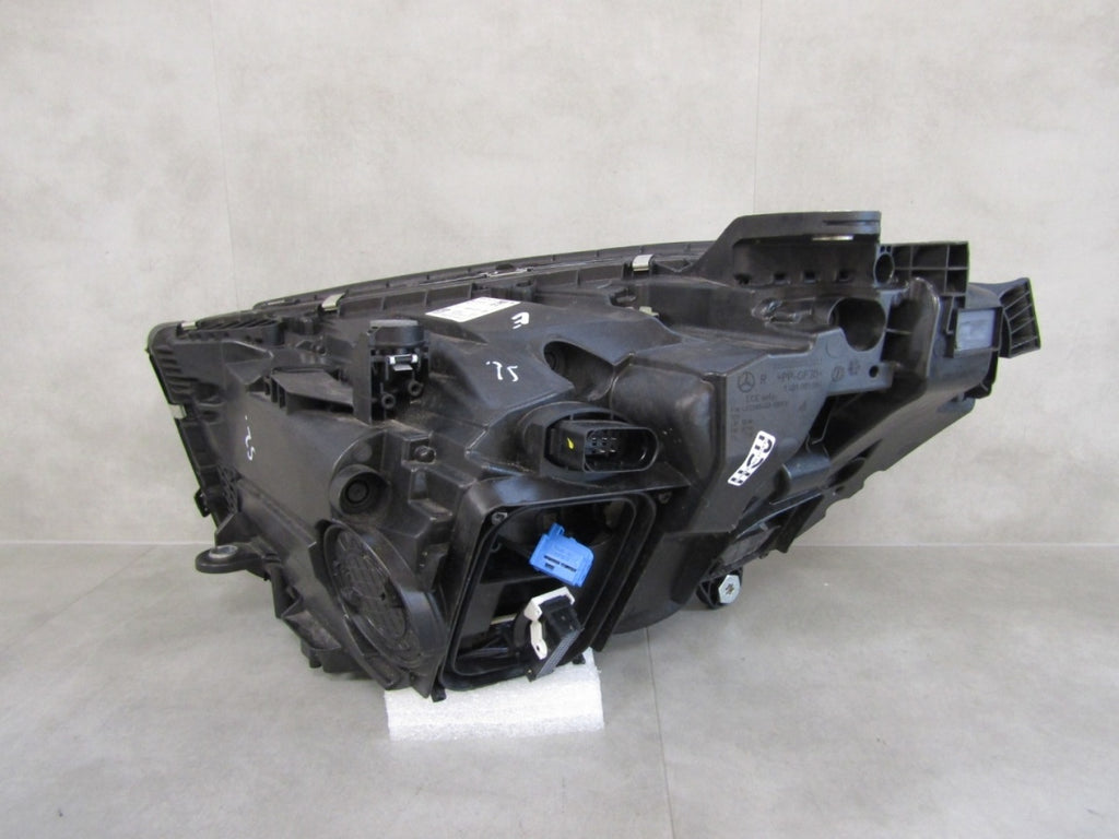 Prednji far Mercedes E klasa W214 FULL LED DIGITAL LIGHT 23- RH A2149066202