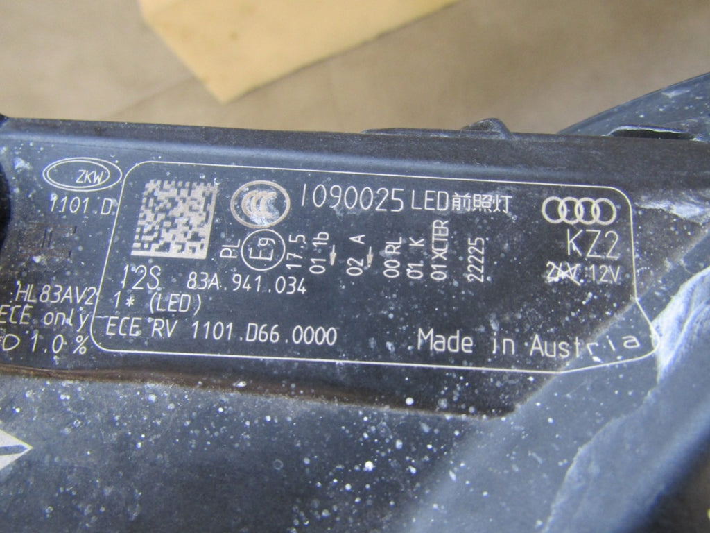 Prednji far Audi Q3 83A FULL LED 18- RH 83A941034