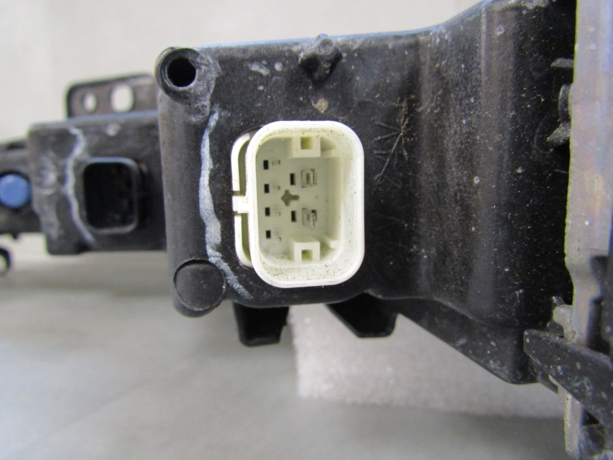 Prednji far BMW 7 G70 LED DRL SVAROWSKI RH 22- 9879936