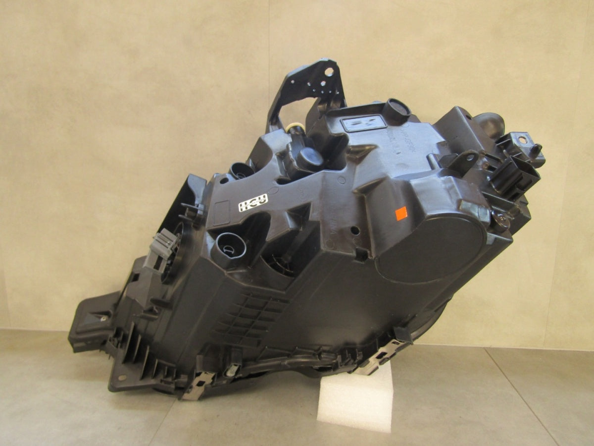 Prednji far Volvo XC60 II MID LED 17-24 RH desni 31420412