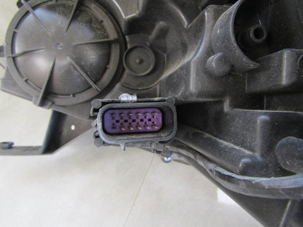 Prednji far MG 5 V EV SAIC FULL LED RH desni 24-