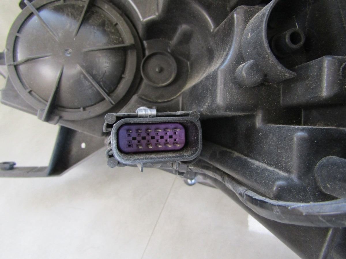 Prednji far MG 5 V EV SAIC FULL LED RH desni 24-
