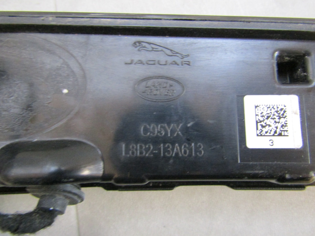 Stop svjetlo światło stop Land Rover Defender 2 II 20- L8B2-13A613