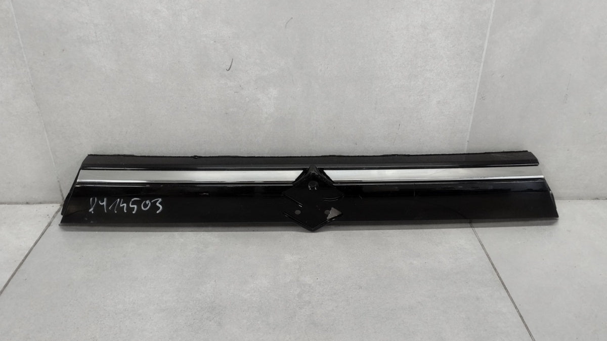 Blenda lajsna Klapy zadnji Suzuki S-Cross II 21- OE 83942-63T00