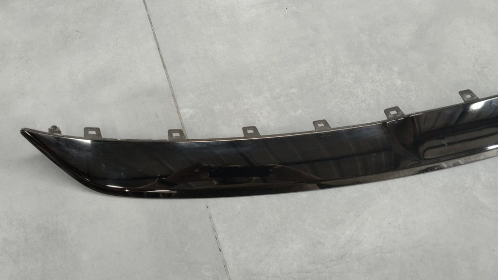 lajsna hrom zderzaka prednji KIA SPORTAGE 5 V 21-25 / 86352R2100