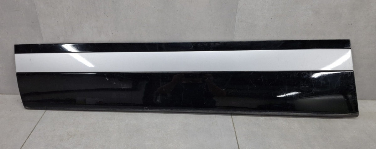 lajsna drzwi dekor lijevi prednji RANGE ROVER VELAR L560 17-22