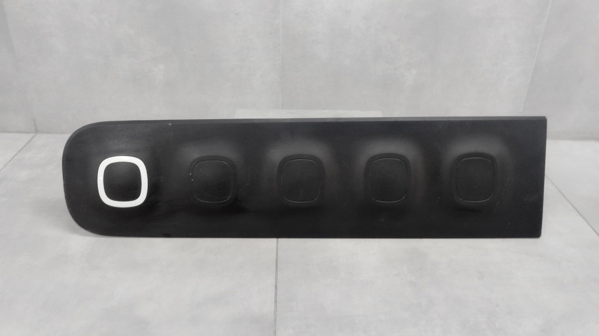 lajsna drzwi desni prednji CITROEN C3 III AIRCROSS 17- / 9813090877