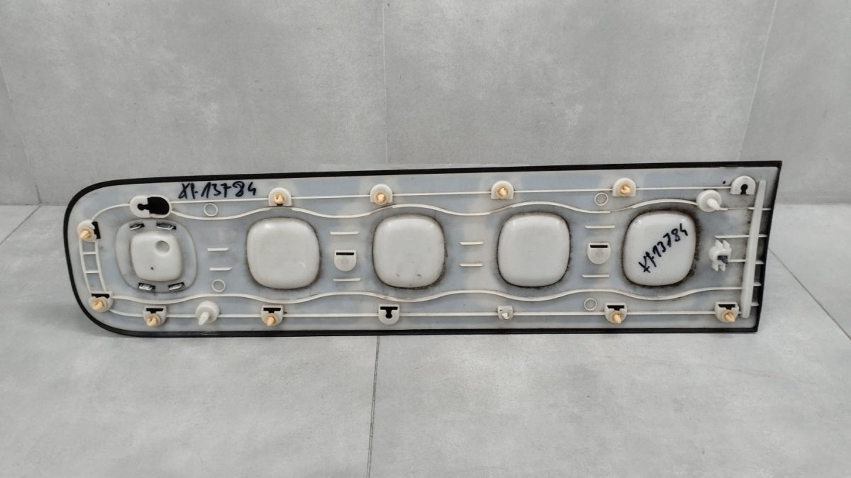 lajsna drzwi desni prednji CITROEN C3 III AIRCROSS 17- / 9813090877