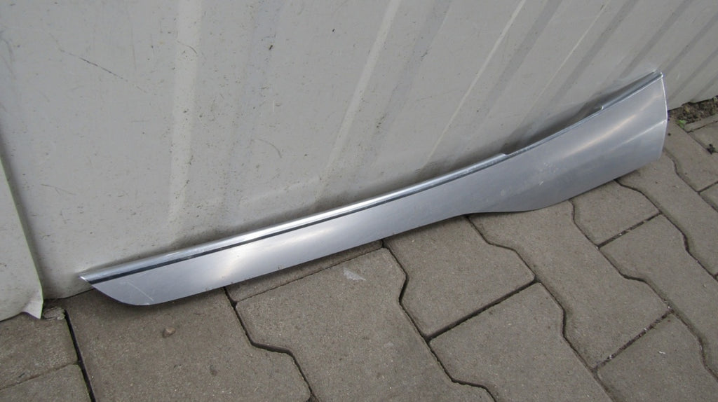 Lajsna dekor vrata desna zadnja LED VOLVO XC90 2 14-