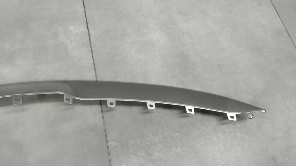 Maska (grill) lajsna hrom ATRAPY A prednja KIA SPORTAGE V 5 2021- OEM 86352-R2100 NQ5