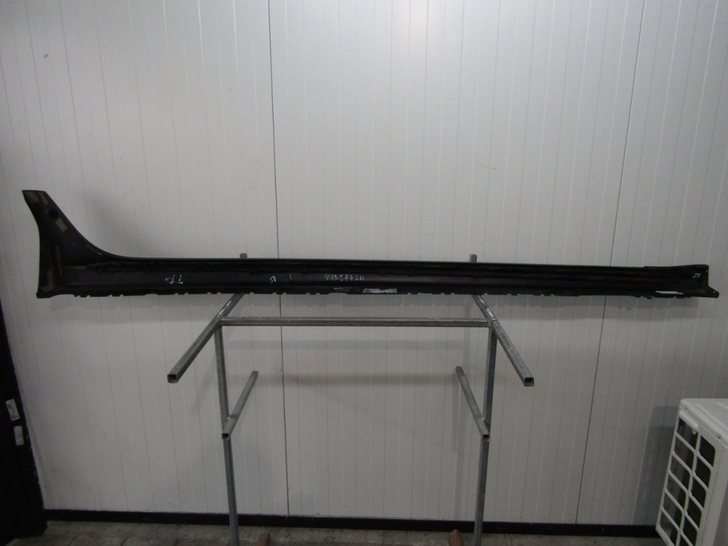 Lajsna praga lijeva AUDI RS4 8W9 B9 RS 4 18-