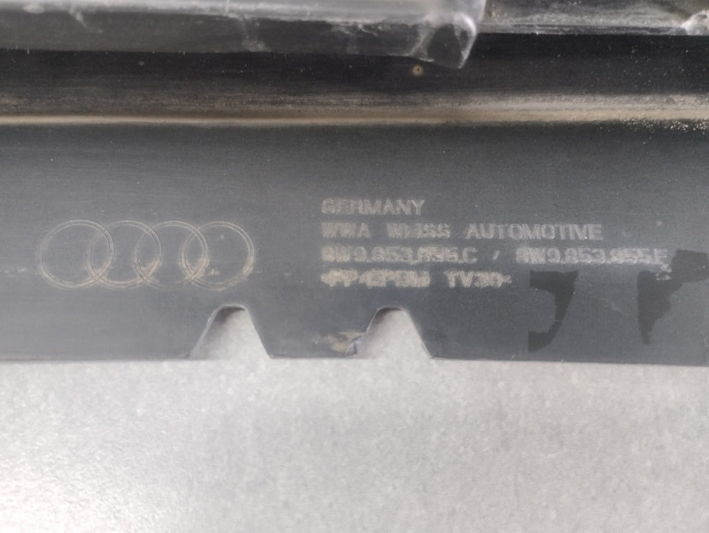 Lajsna praga lijevi AUDI RS4 8W9 B9 RS 4 18-