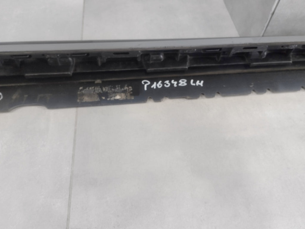 Lajsna praga lijevi AUDI RS4 8W9 B9 RS 4 18-
