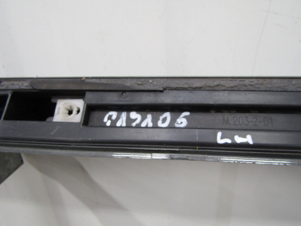 Lajsna praga lijeva Audi A1 S line 82A 17- S1
