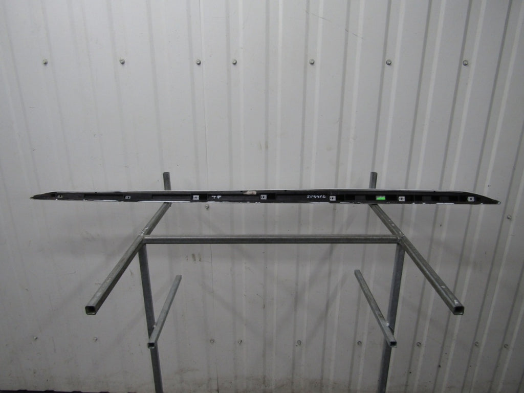 Lajsna praga lijeva Audi A1 S line 82A 17- S1