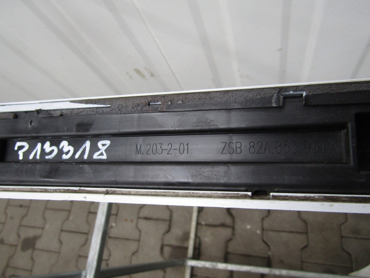 Lajsna praga lijeva Audi A1 S line 82A 17- S1