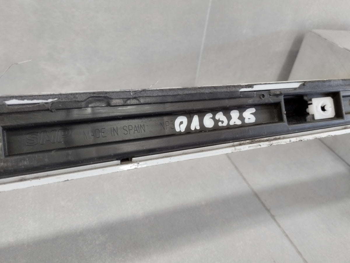 Lajsna praga lijevi Audi A1 S line 82A 17- S1