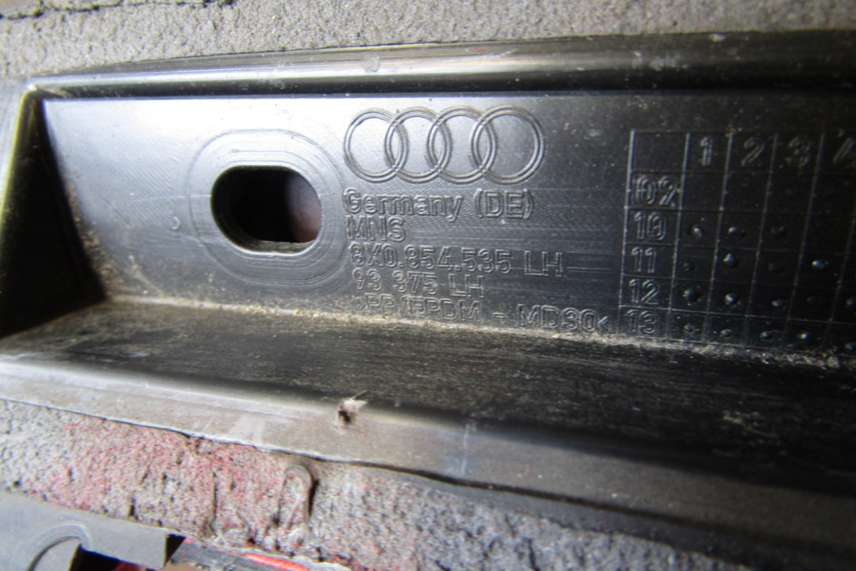 Lajsna praga lijeva Audi A1 S1 8X0 S-Line 10-14