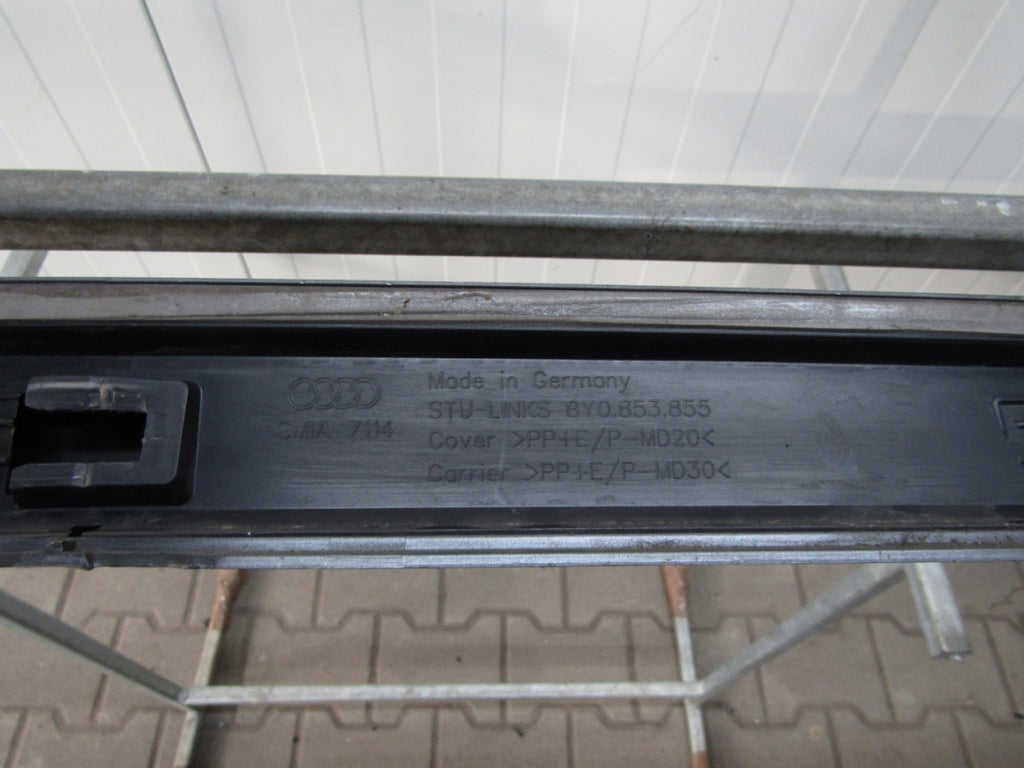 Lajsna praga lijeva Audi A3 8Y0 S Line 20- S3