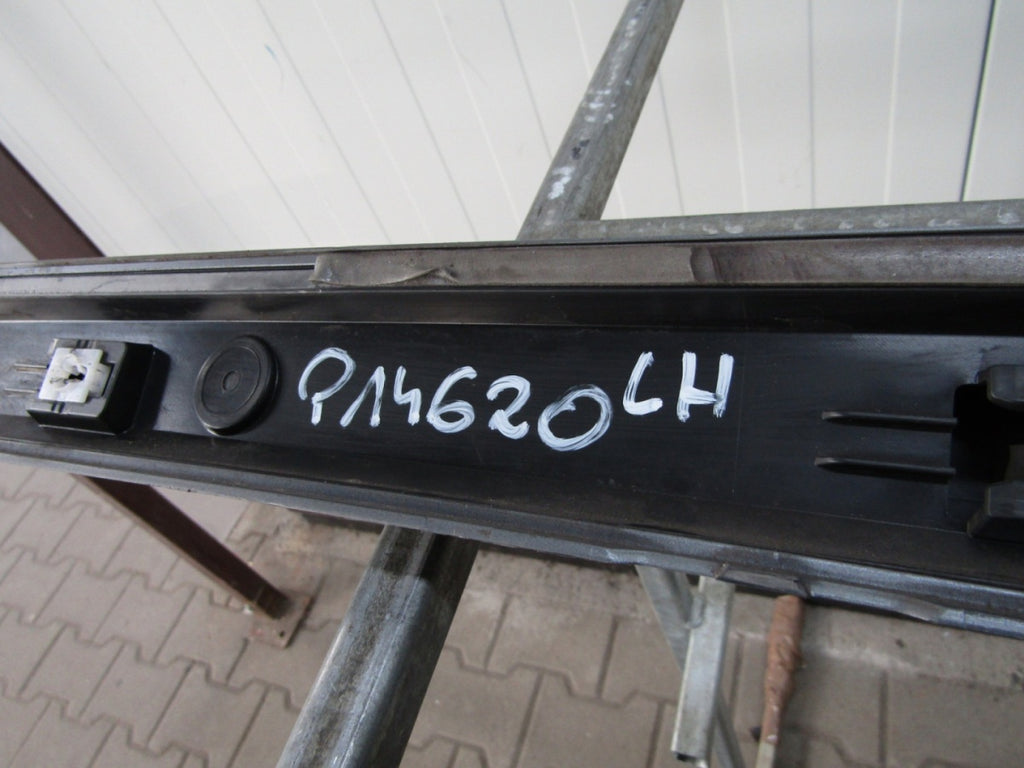 Lajsna praga lijeva Audi A3 8Y0 S Line 20- S3