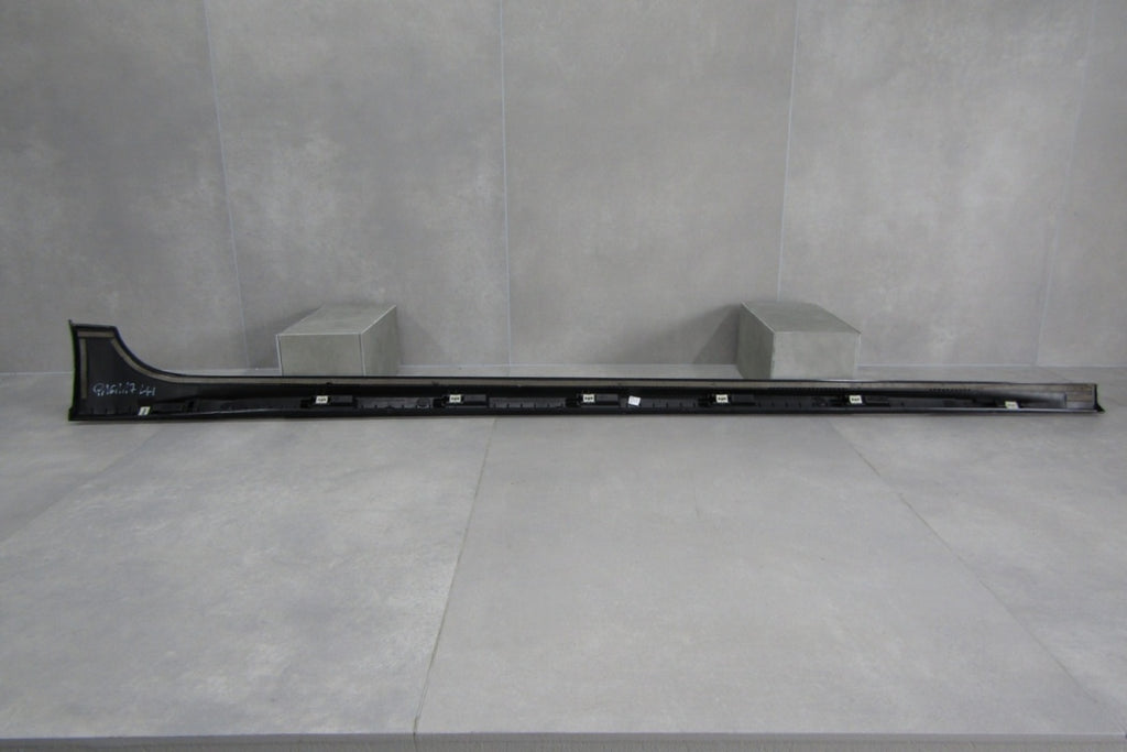 Lajsna praga lijeva Audi A3 SPORTBACK 8Y4 lift 24- ALLSTREET 5d