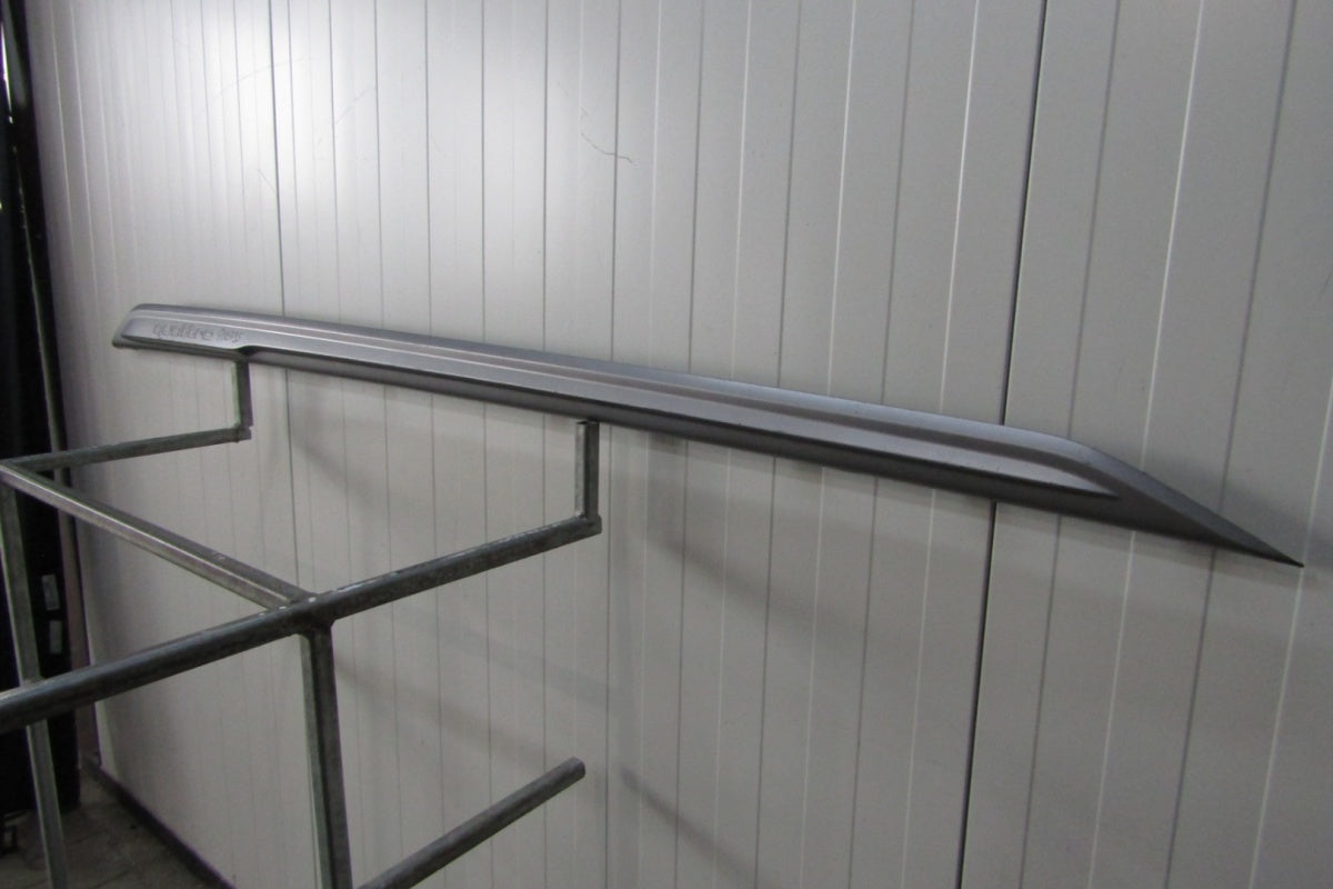 Lajsna praga desna Audi A4 Allroad LIFT 8W9 B9 KOMBI 19-
