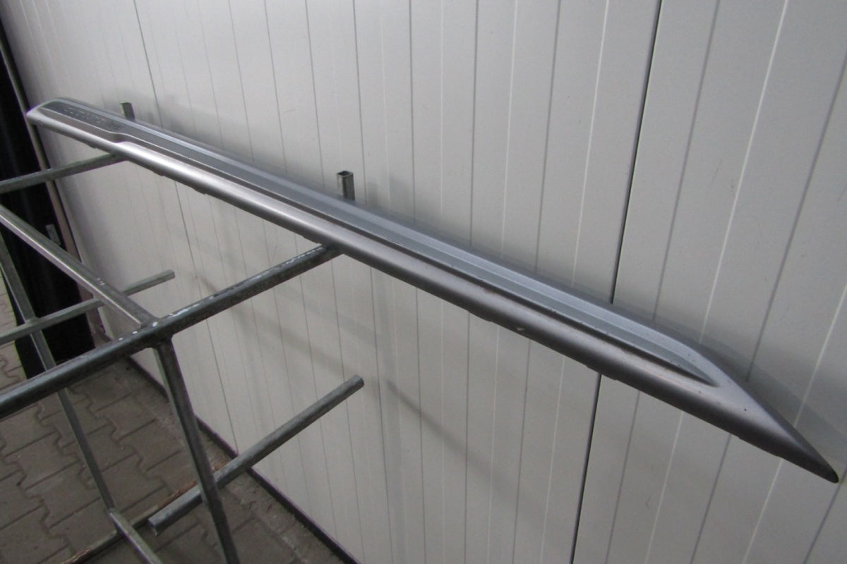 Lajsna praga desna Audi A4 Allroad LIFT 8W9 B9 KOMBI 19-