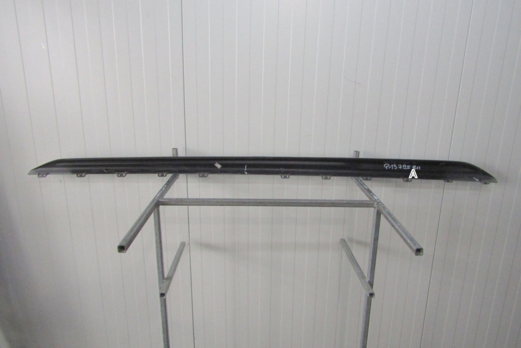 Lajsna praga desna Audi A4 Allroad LIFT 8W9 B9 KOMBI 19-
