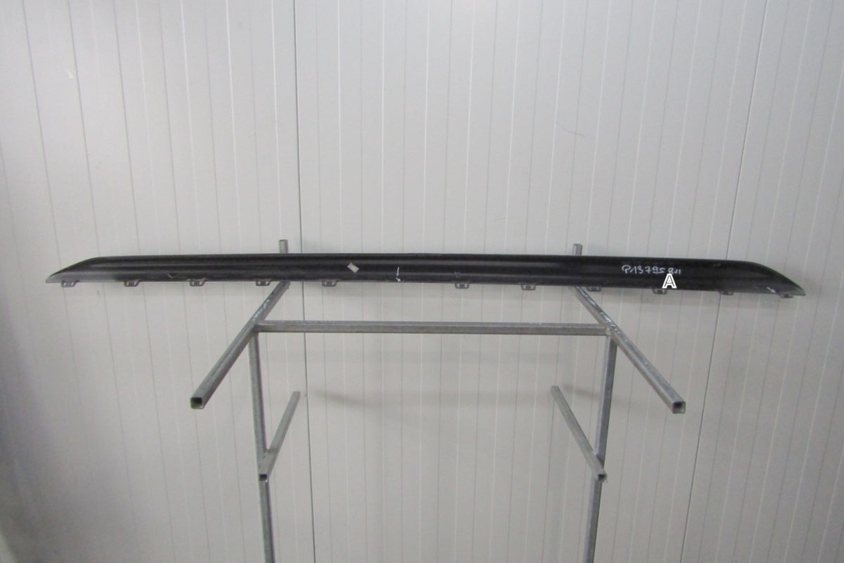 Lajsna praga desna Audi A4 Allroad LIFT 8W9 B9 KOMBI 19-