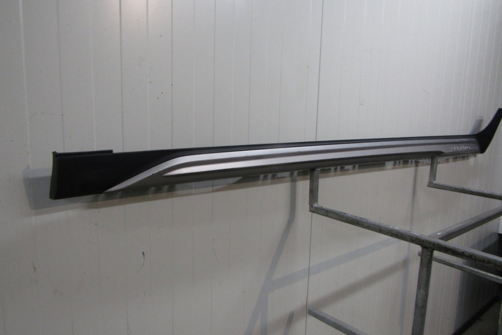 Lajsna praga lijeva Audi A4 Allroad LIFT 8W9 B9 KOMBI 19-