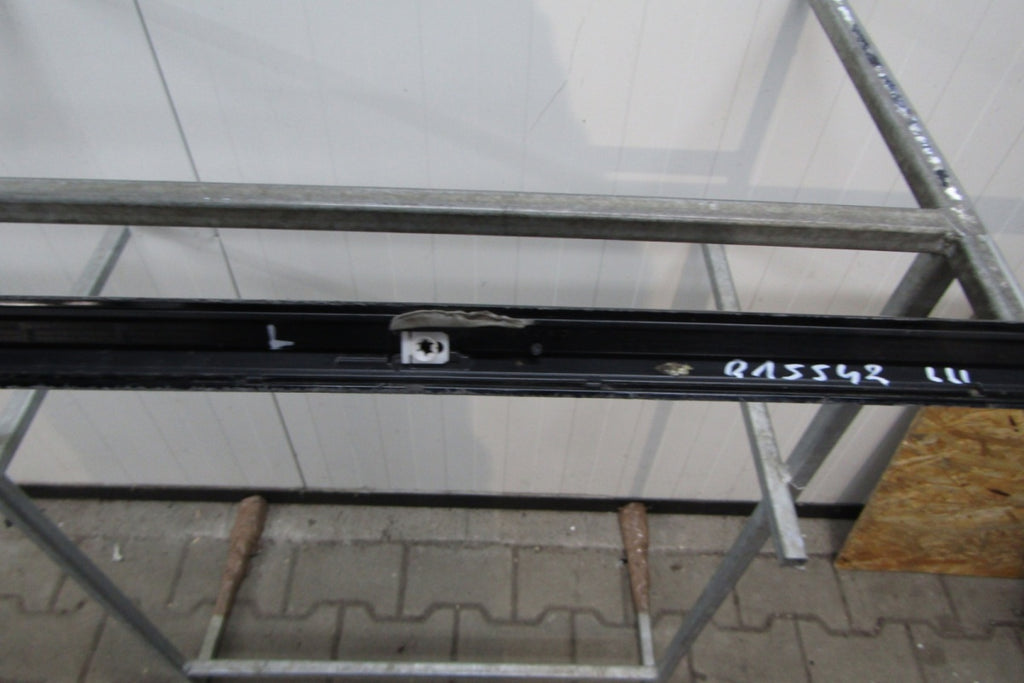 Lajsna praga lijevi Audi A4 B9 8W0 S-Line 19- Lift kombi sedan