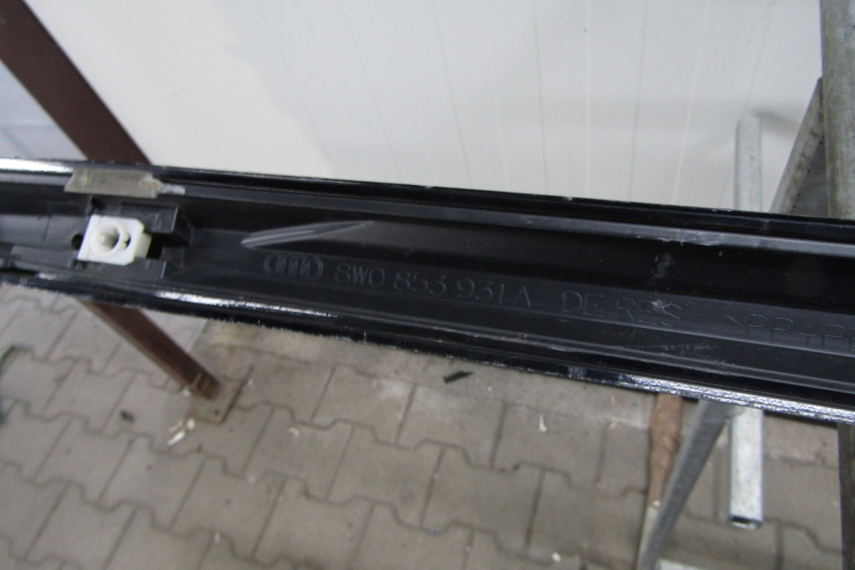 Lajsna praga lijevi Audi A4 B9 8W0 S-Line 19- Lift kombi sedan