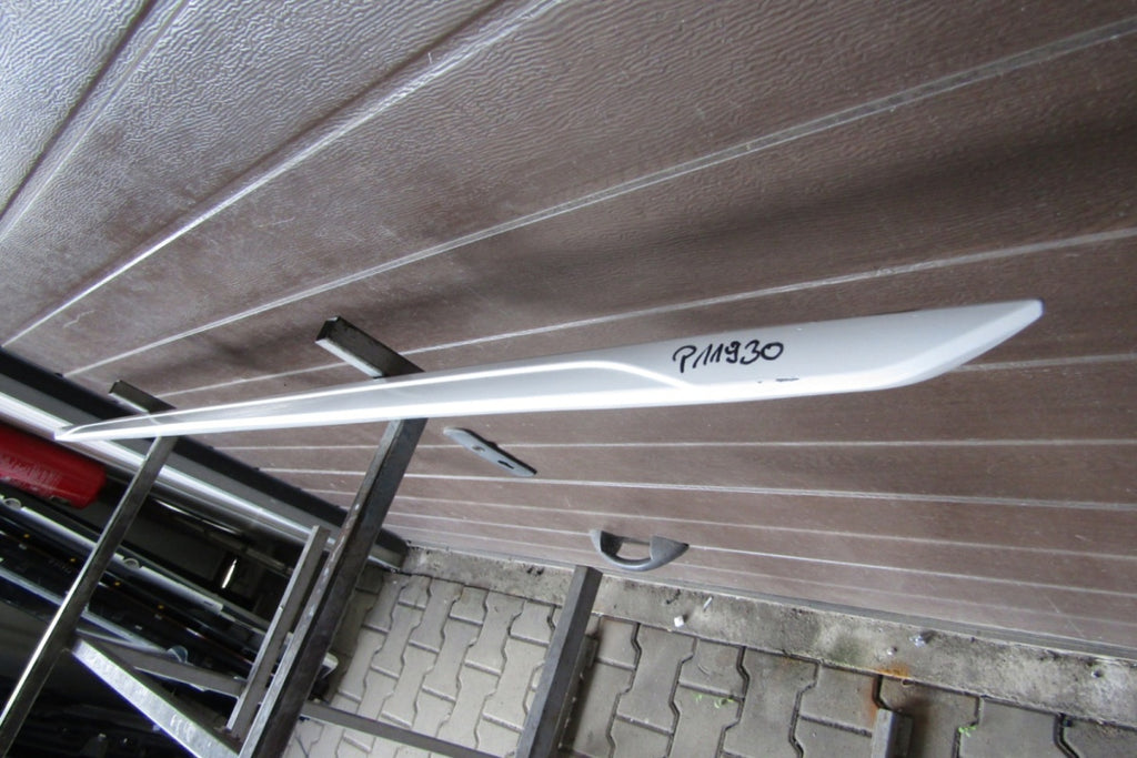 Lajsna praga lijeva Audi A4 B9 8W0 S-Line 19 Lift