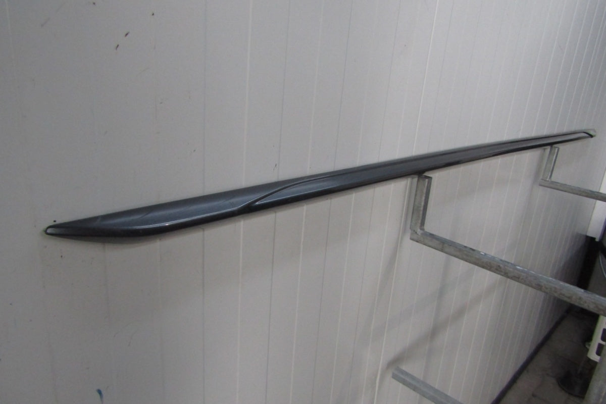 Lajsna praga lijeva Audi A4 B9 8W0 S-Line 19 Lift
