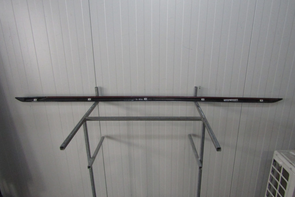 Lajsna praga lijeva Audi A4 B9 8W0 S-Line 19 Lift